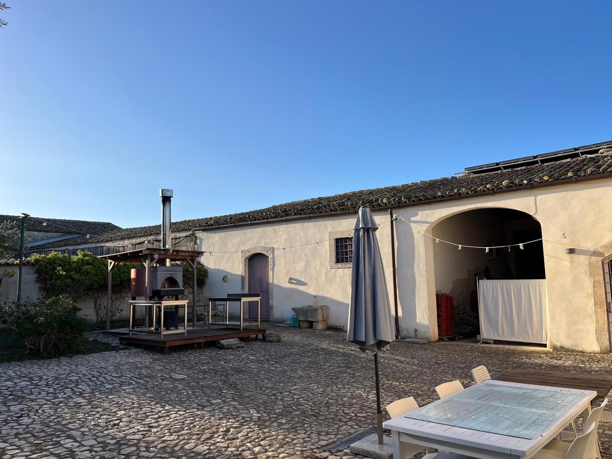 Bed and Breakfast Dimora Di Dante Chiaramonte Gulfi Exterior foto